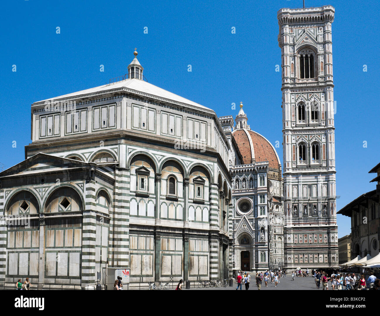 Basilica di Santa Maria del Fiore (Duomo), Giotto s Campanile & das Baptisterium, Piazza San Giovanni, Florenz, Toskana, Italien Stockfoto