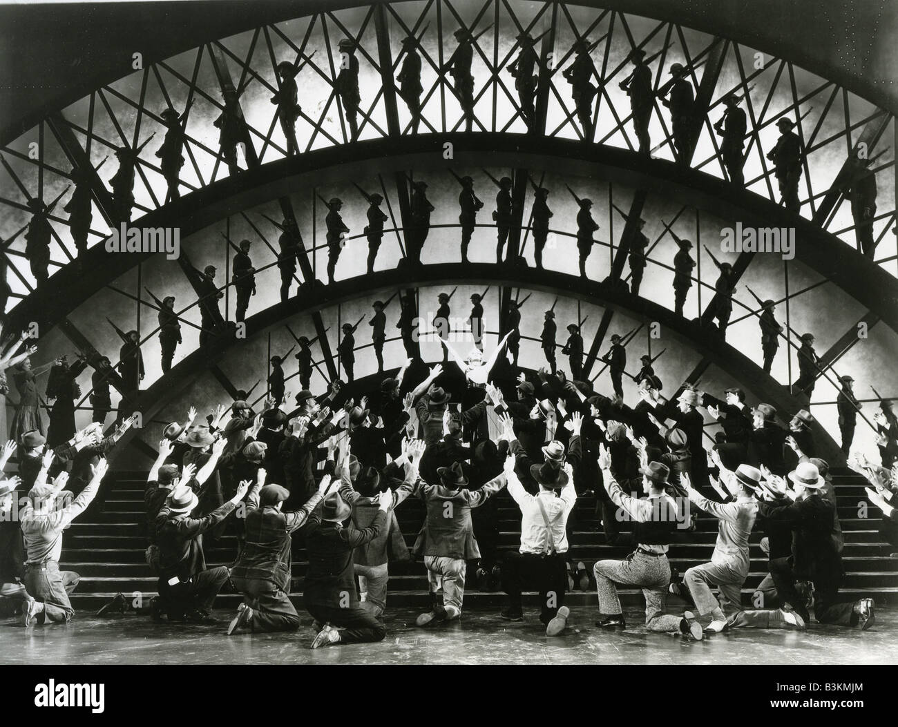 GOLD DIGGERS OF 1933 Warner Film mit Joan Blondell erinnern mein vergessener Mann singen Stockfoto