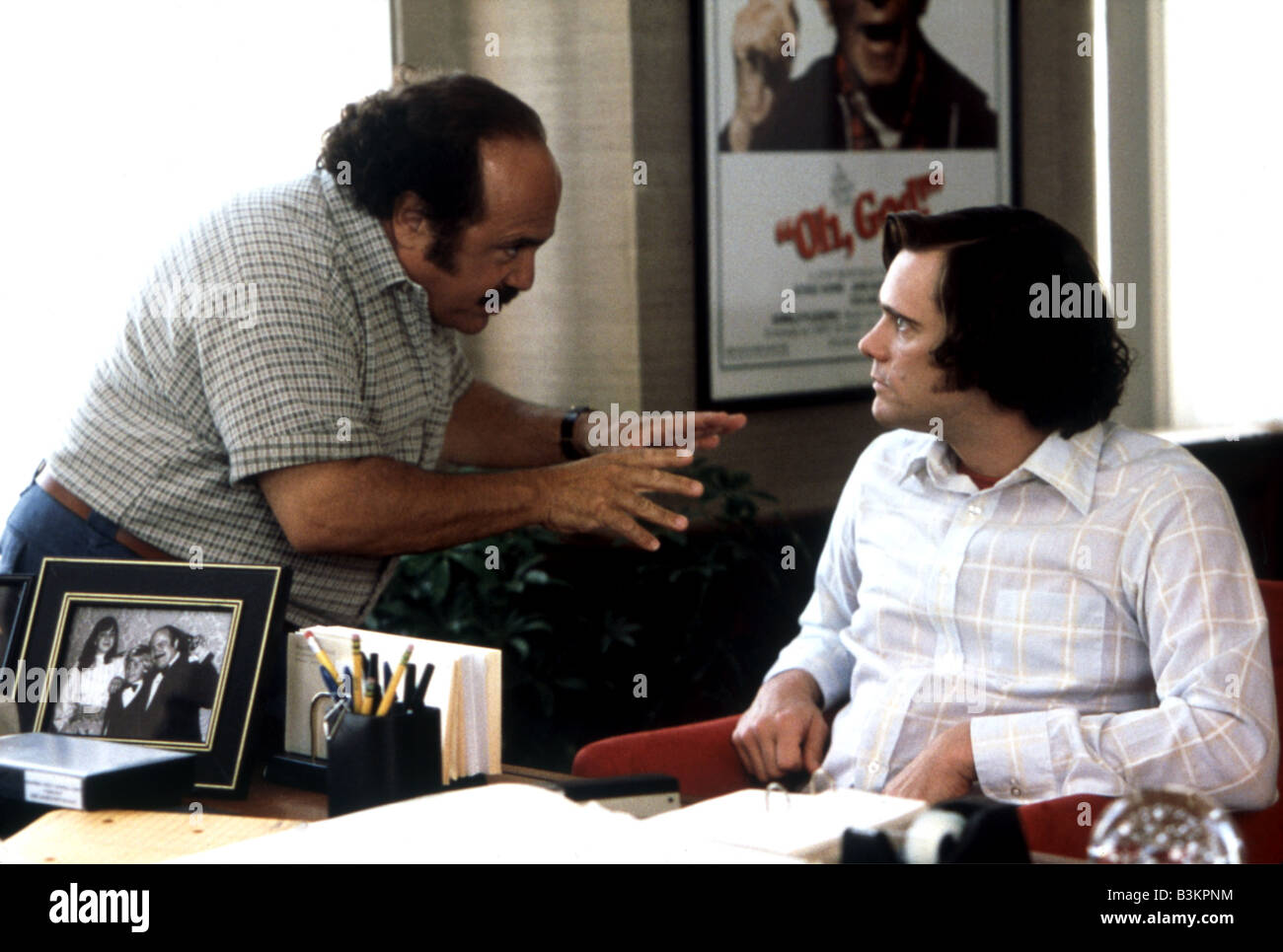 MAN ON THE MOON 1999 Universal/Mutual Film mit Danny DeVito auf der linken Seite und Jim Carrey Stockfoto