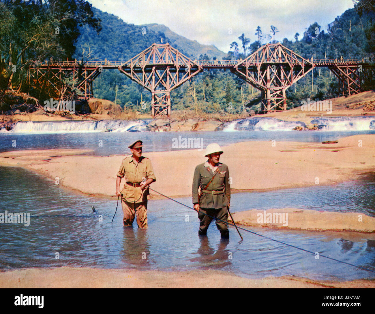 BRIDGE ON THE RIVER KWAI 1957 Columbia Film mit Alec Guinness und Sessue Hayakawa Stockfoto