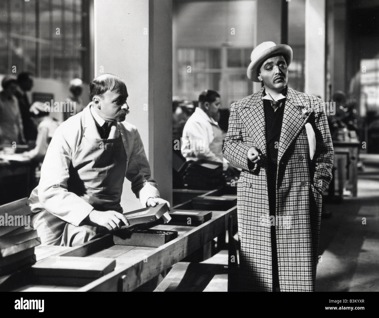 DER Geheimagent 1936 film mit Peter Lorre Gaumont British rechts Stockfoto
