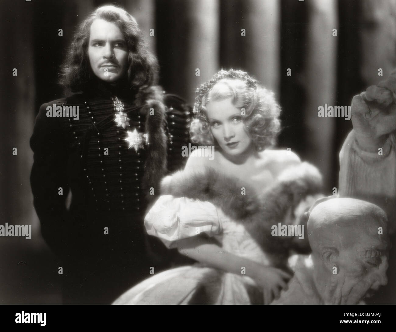 Die scharlachrote Kaiserin 1934 Paramount Film mit Greta Garbo und John Lodge Stockfoto