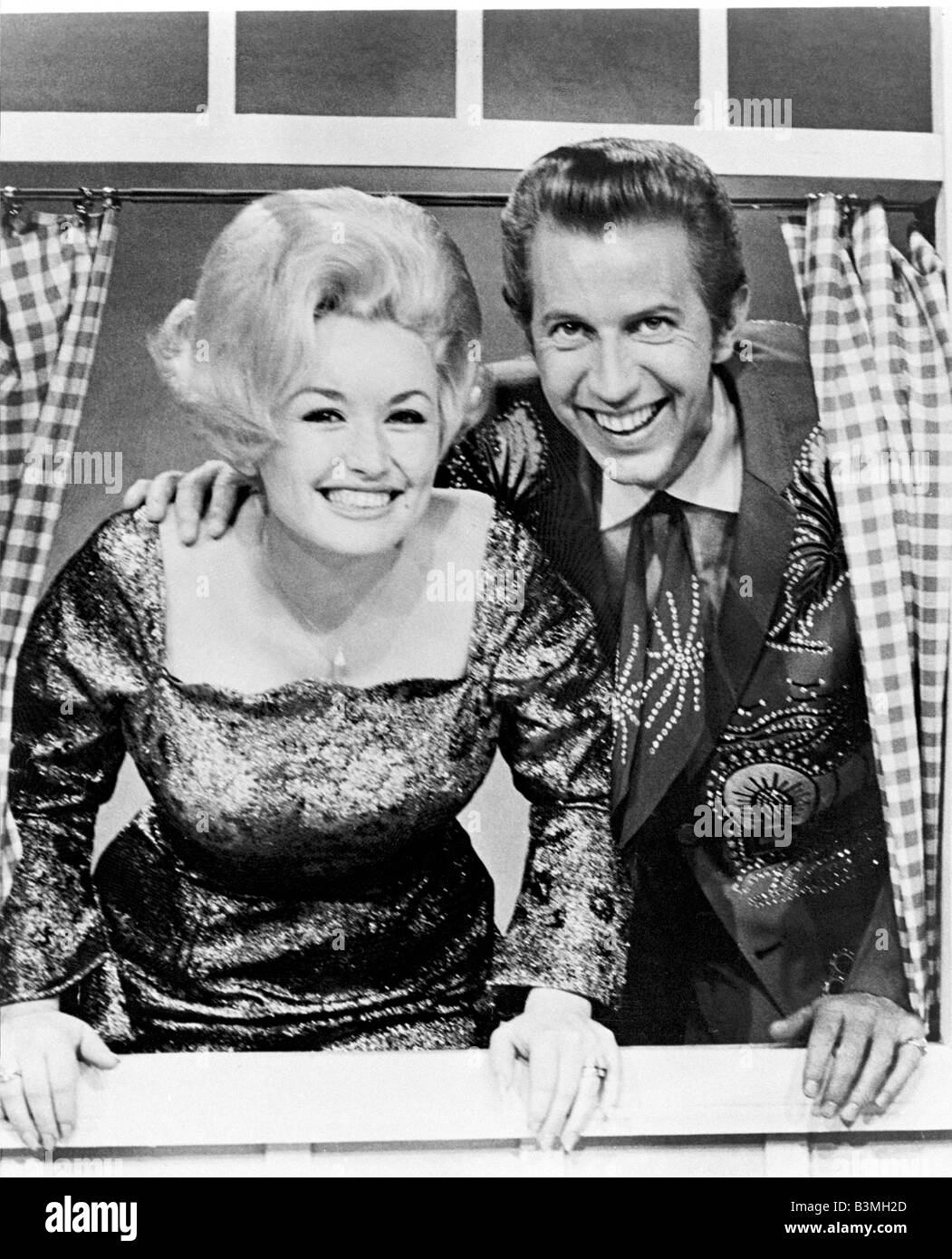 DOLLY PARTON uns Land & westliche Musiker mit Porter Wagoner auf einer US-TV-show Stockfoto