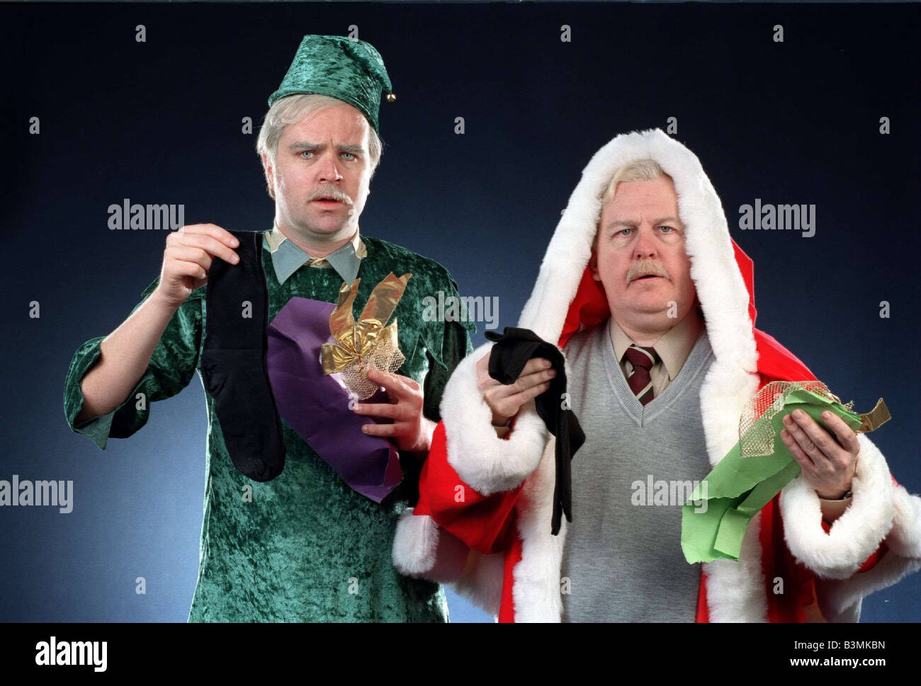 The Fat Greg Hemphill Ford Kiernan chewin Dezember 2000 Mirrorpix Stockfoto