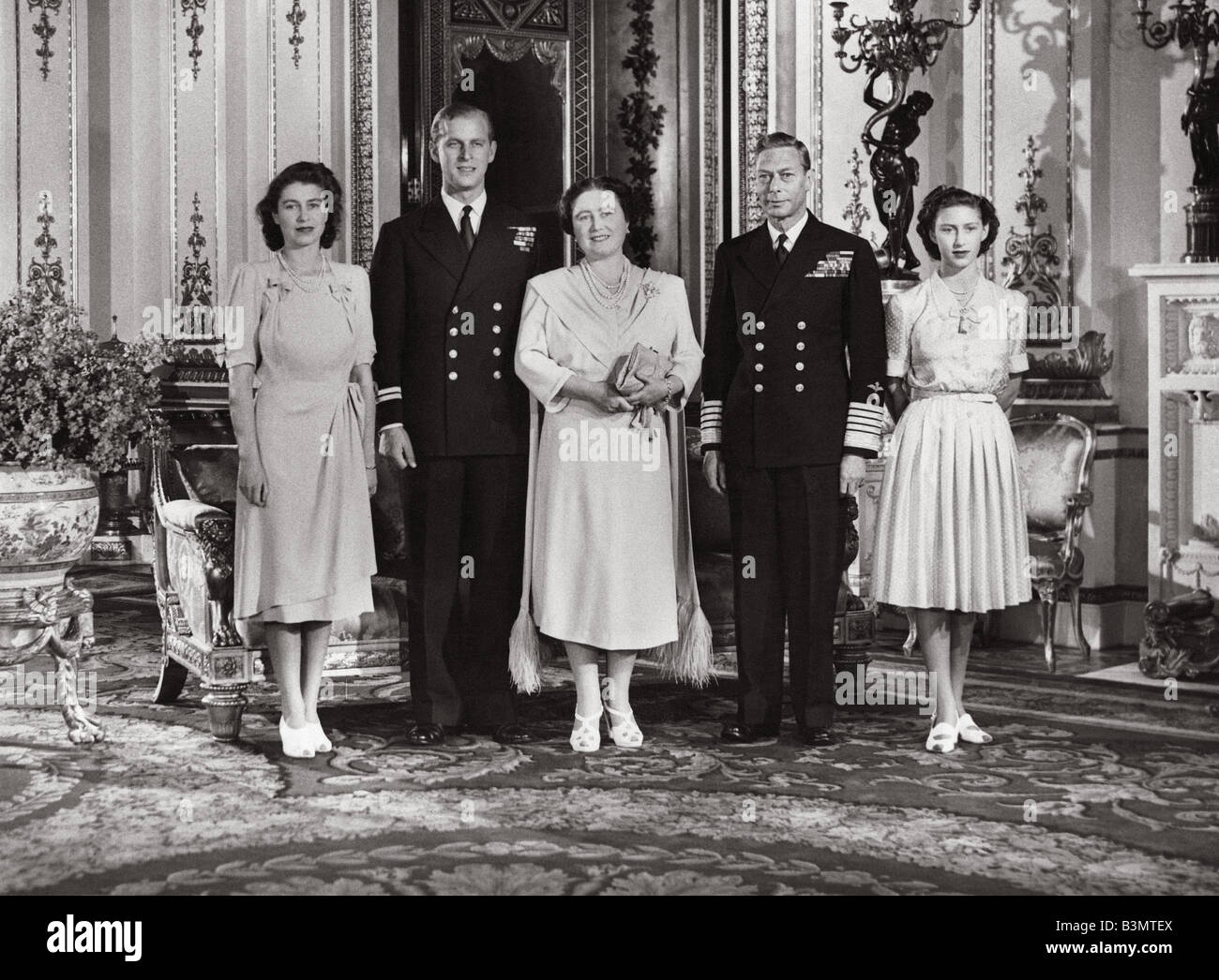 ENGAGEMENT der Prinzessin Elizabeth, Prinz Philip 1947 - siehe Beschreibung unten für details Stockfoto