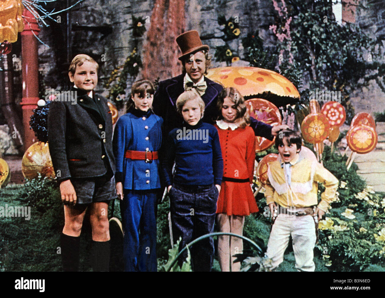 WILLY WONKA und die Schokolade Fabrik 1971 David Wolper Film mit Gene Wilder in Zylinderhut als Willy Wonka Stockfoto