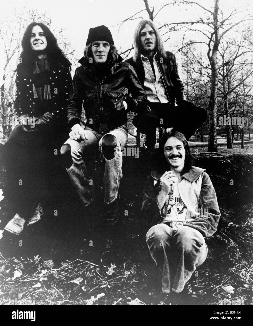HUMBLE PIE UK-Rock-Gruppe im Jahr 1969 mit Steve Marriott sitzt auf der  rechten Seite und Peter Frampton zweiter von links Stockfotografie - Alamy