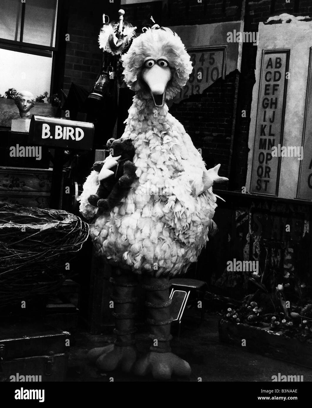 TV-Programm-Sesamstraße mit großer Vogel Stockfoto