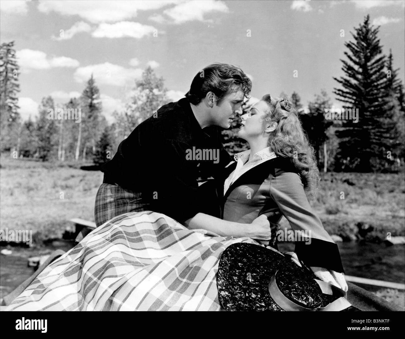 HELFEN singen 1944 Universal kann nicht mit Deanna Durbin und Robert Paige film Stockfoto