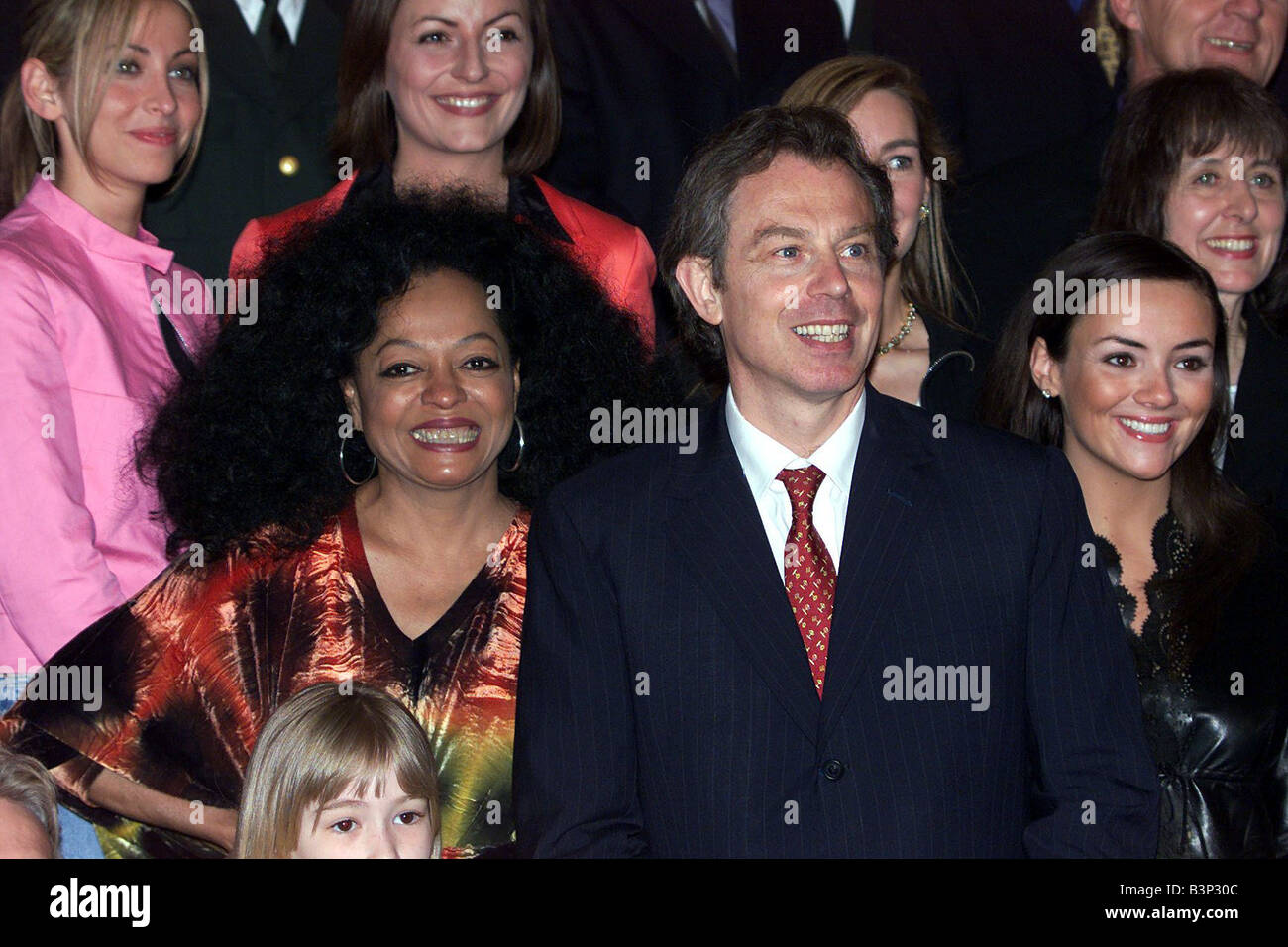 Tony Blair mit Diana Ross auf den Spiegel Pride of Britain Awards 2000 bei der London Hilton Hotel mit Natalie Appleton Martine McCutcheon Stockfoto