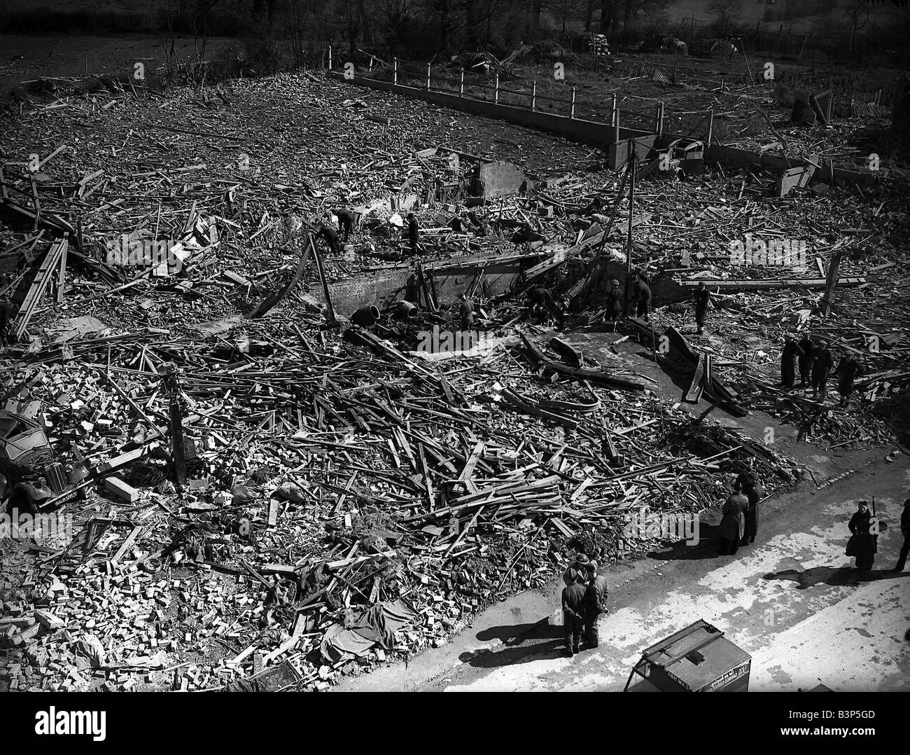 WW2 Bombenschäden in Chigwell absolute Zerstörung wo früher Gebäude die Website stand ist jetzt ein Haufen von Schutt und Trümmer Stockfoto