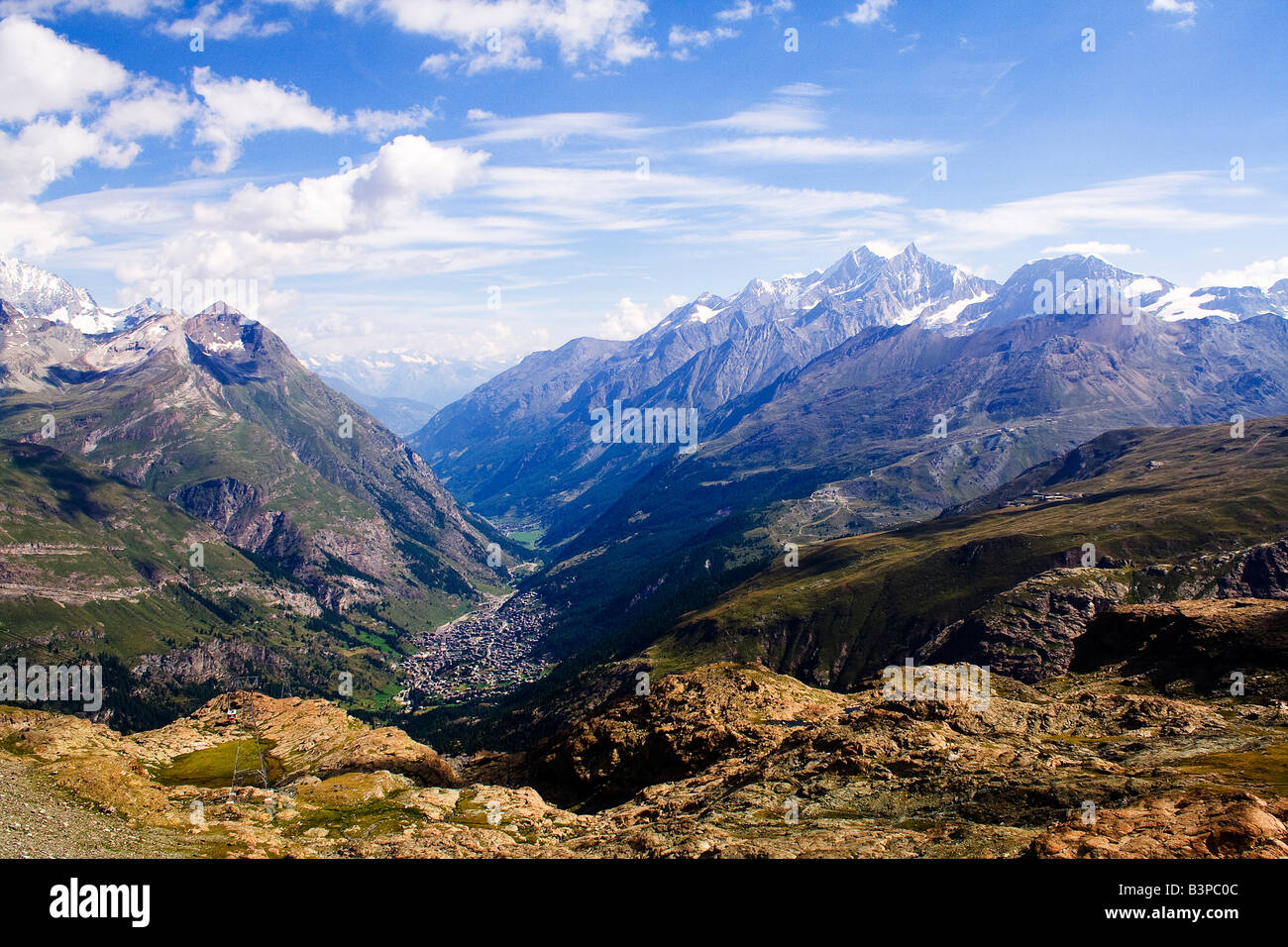 Die Berge rund um Zermatt in der Schweiz. Stockfoto