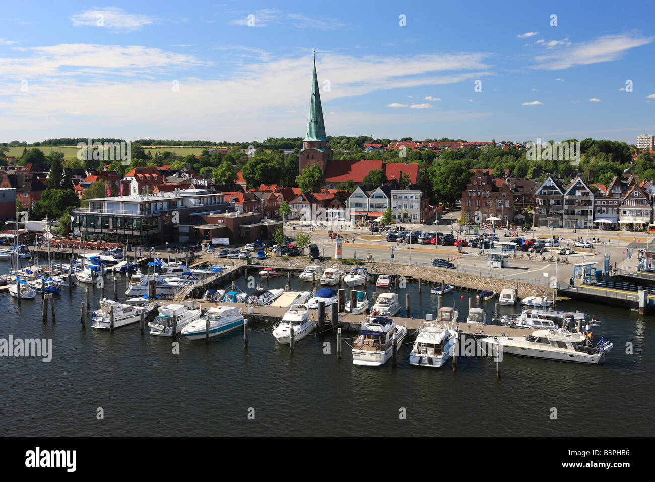 Lübeck-Travemünde betrachtet aus einem eingehenden Fähre, Lübeck-Travemünde, Schleswig-Holstein, Deutschland, Europa Stockfoto