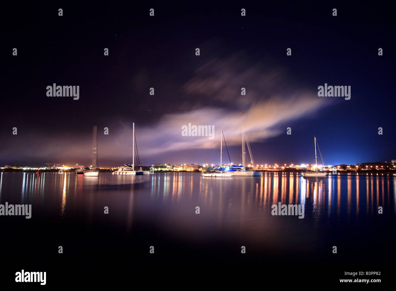 Hafen von Nacht, Olbia, Sardinien, Italien Stockfoto