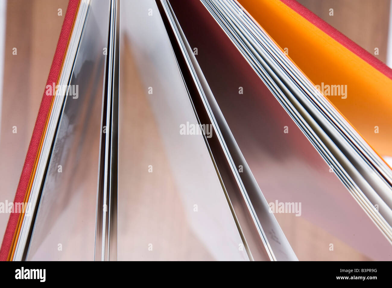 Offenes Buch Stockfoto