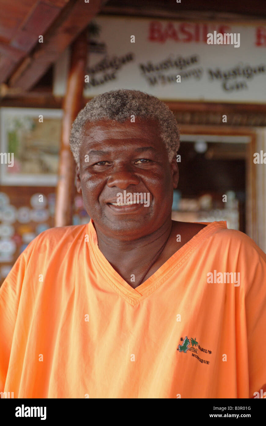 Karibik Antillen Grenadinen Mustique Basilikum s Barbesitzer Basil Charles Stockfoto