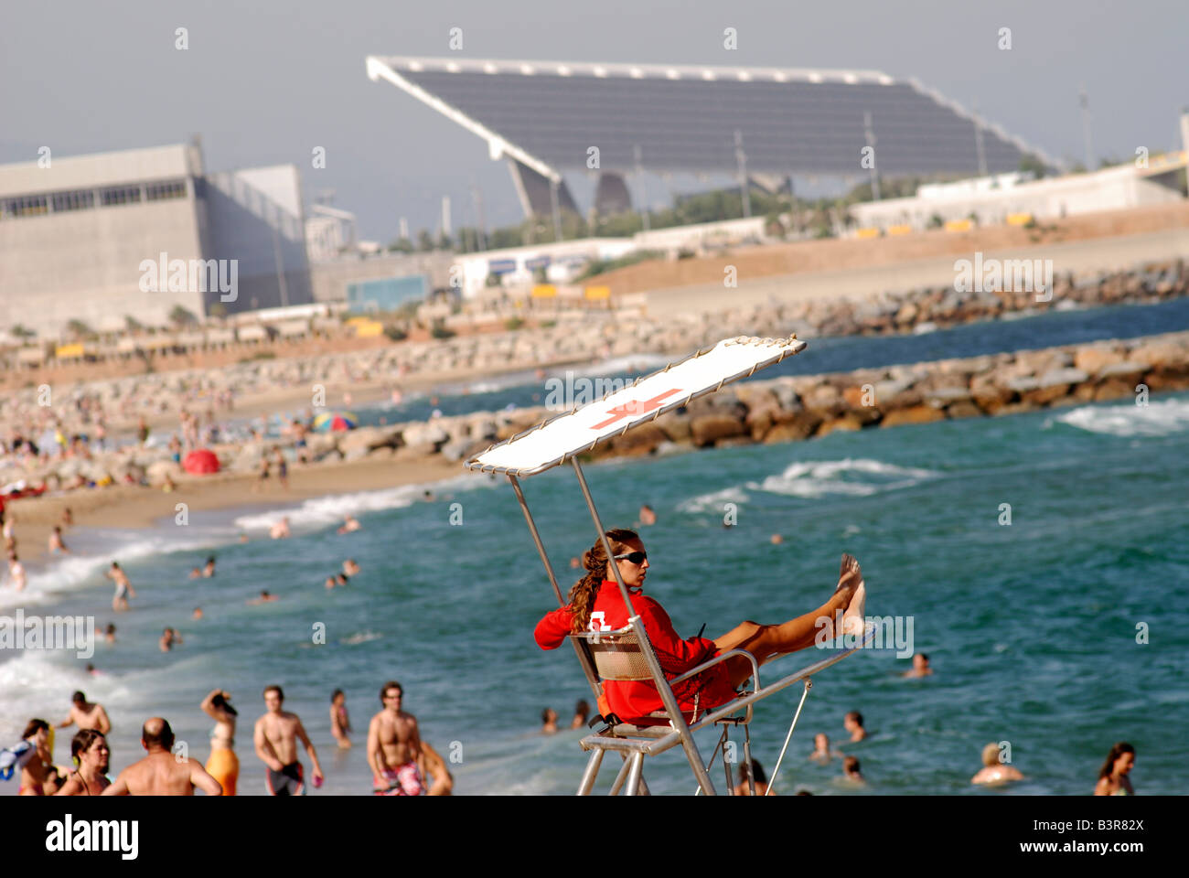 Rettungsschwimmer Baywatch weiblich Stockfoto