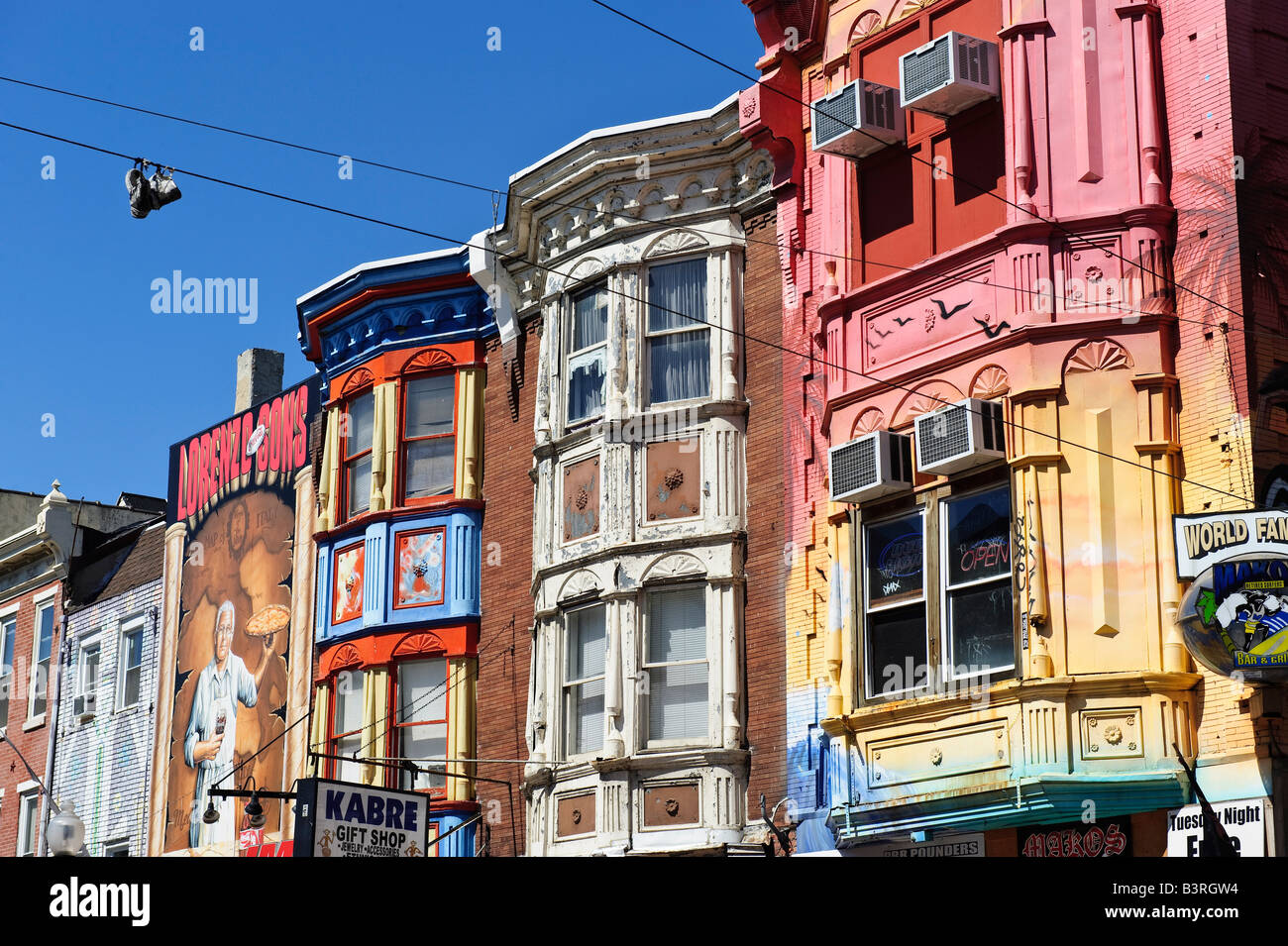 Bunte shop Bauten auf South Street entfernt die trendigen Gegend von Philadelphia, Pennsylvania Stockfoto