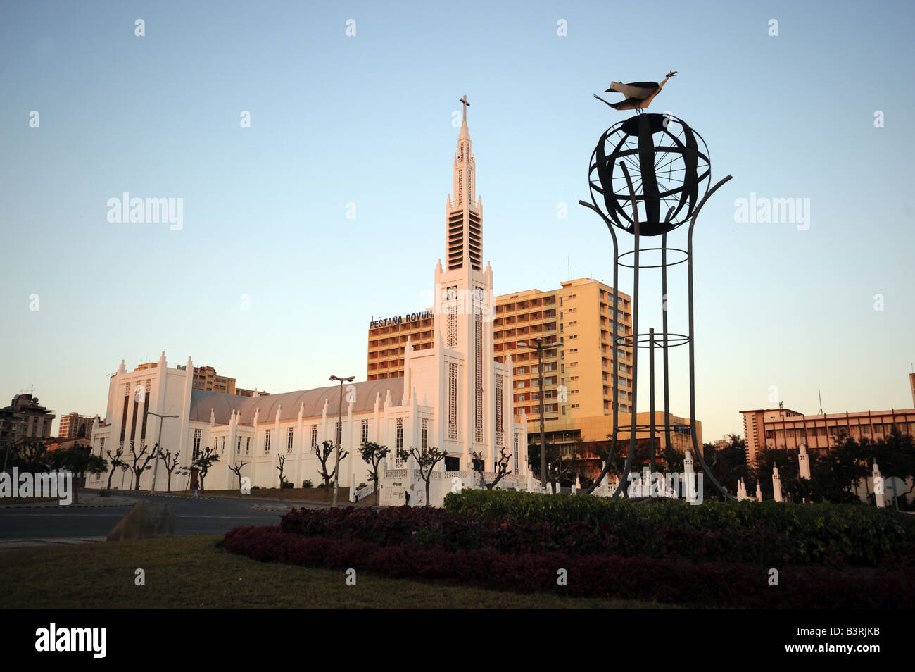 Die katholische Kathedrale von Nossa Senhora da Conceição in Maputo, Mosambik. Stockfoto