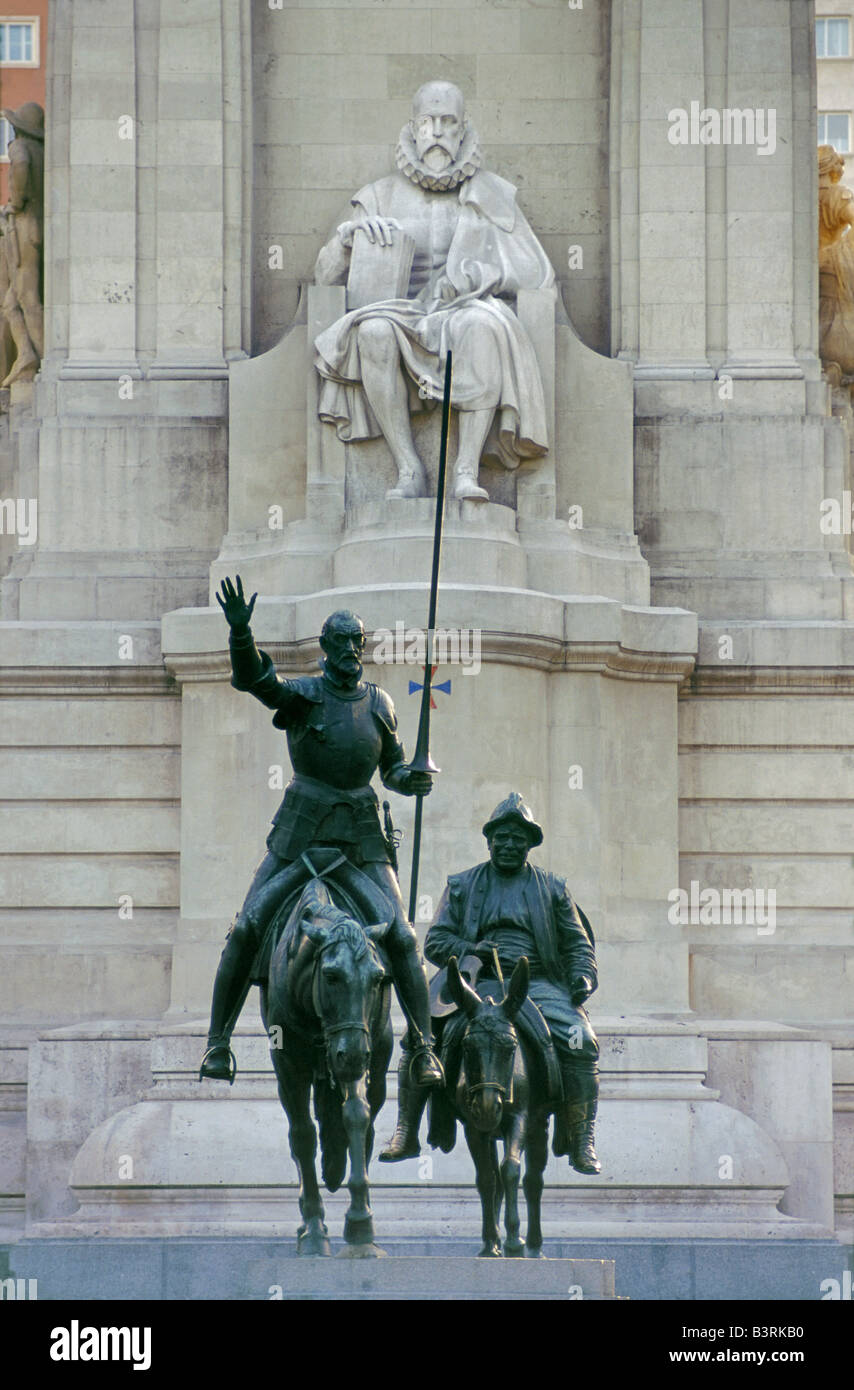 Cervantes, Don Quixote, Sancho Panza Statuen am Plaza de España, Madrid, Spanien Stockfoto