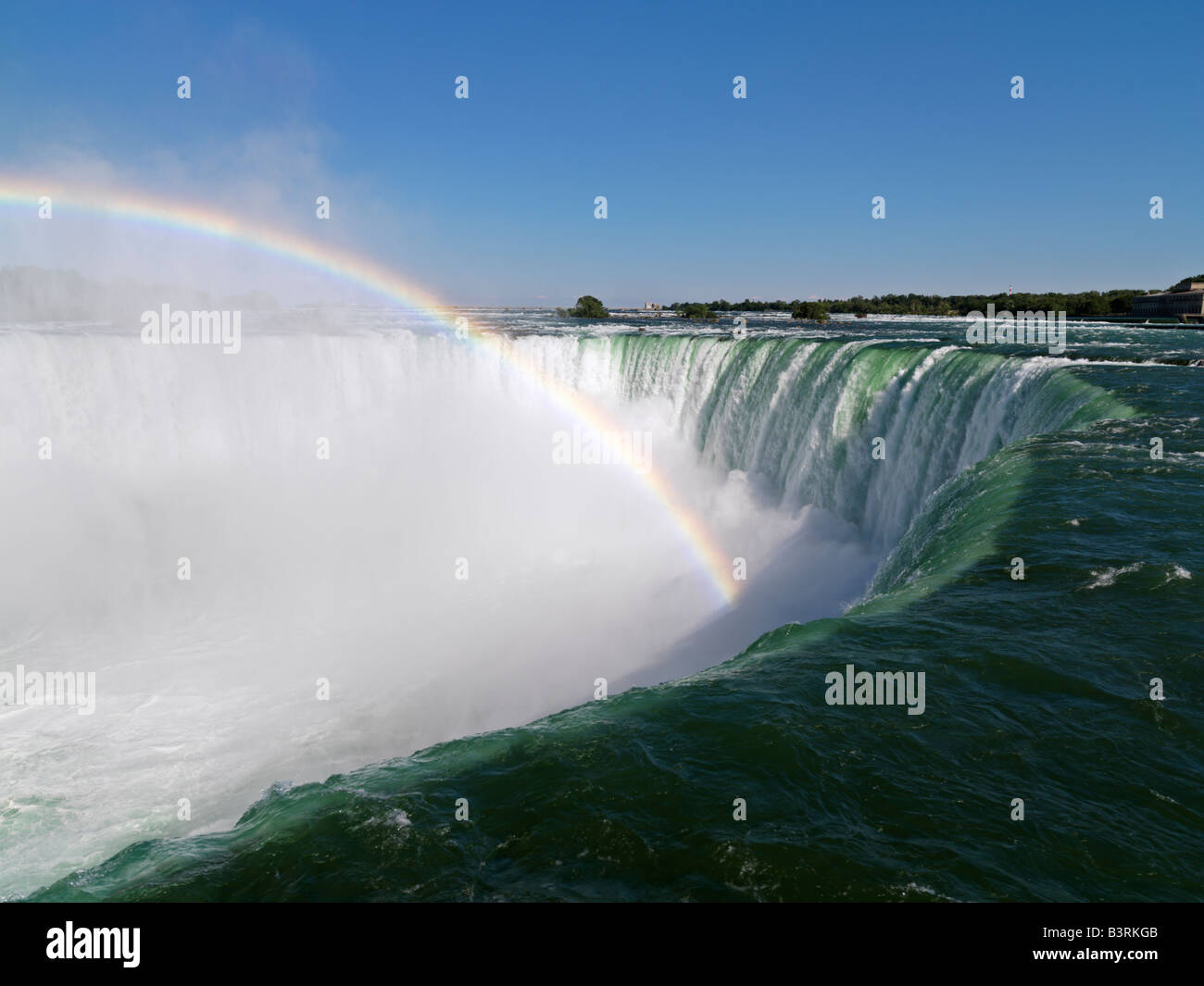 Kanada, Ontario, Niagara Falls, Kanada fällt mit einem Regenbogen Stockfoto