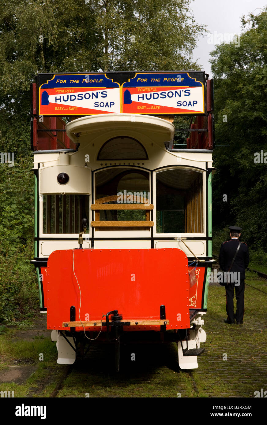 Straßenbahn an Heaton Park Manchester Stockfoto