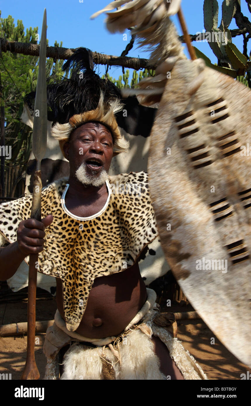 Zulu tribal leader Fotos und Bildmaterial in hoher Auflösung Alamy
