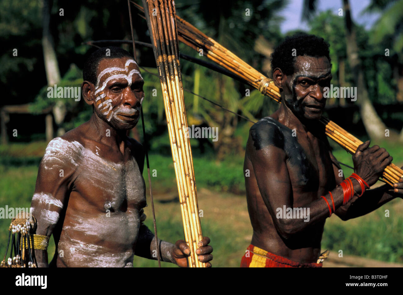 Ozeanien, Indonesien, Irian Jaya. Asmat Leute. Stockfoto