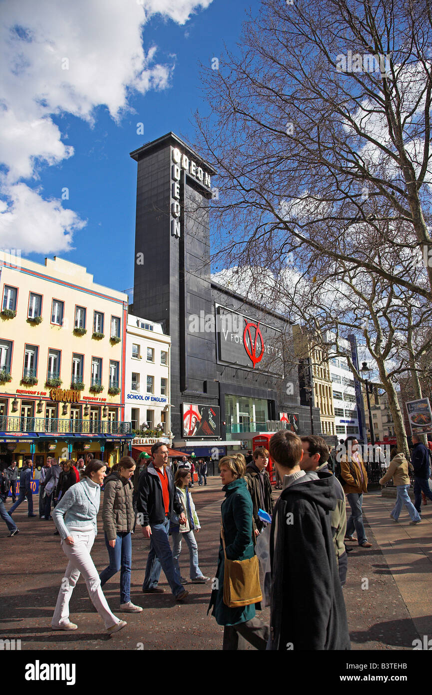 England, London. Leicester Square ist das Zentrum des Londoner Kino Land. U.K Filmpremieren befinden sich in der Regel auf eines der Stockfoto