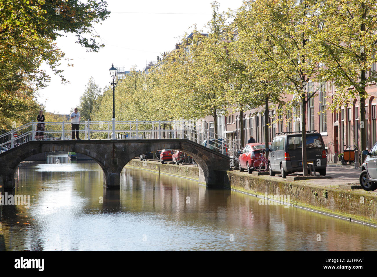 Kanal in Delft, Niederlande Stockfoto