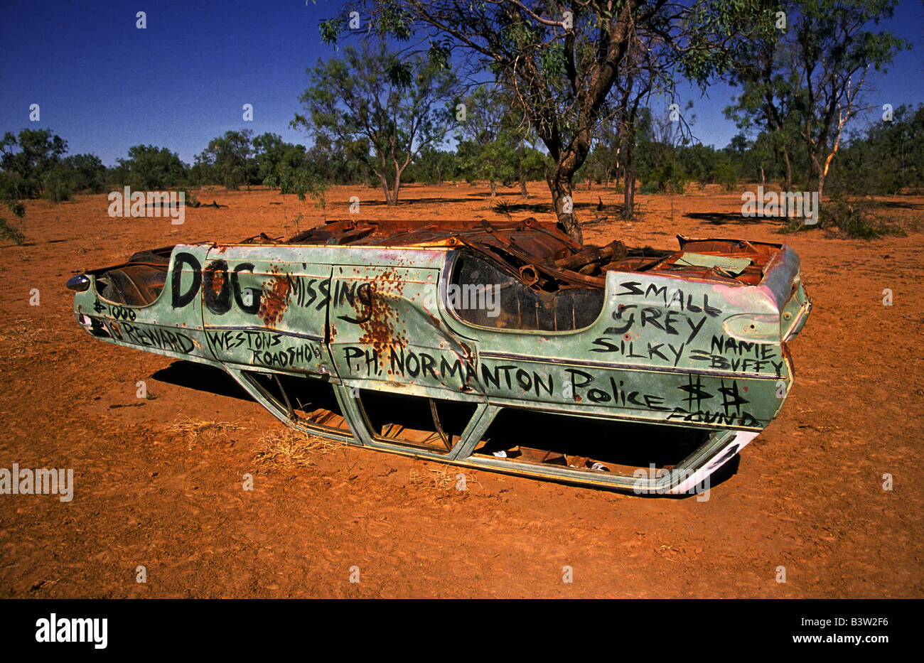 Am Straßenrand Wrack, Outback Australien Stockfoto