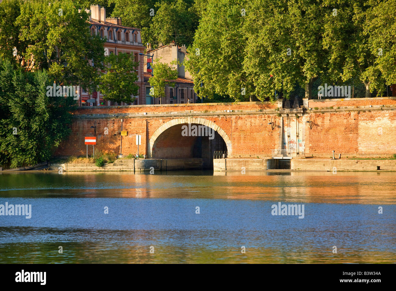 Der Fluss Garonne bei Toulouse Frankreich Stockfoto