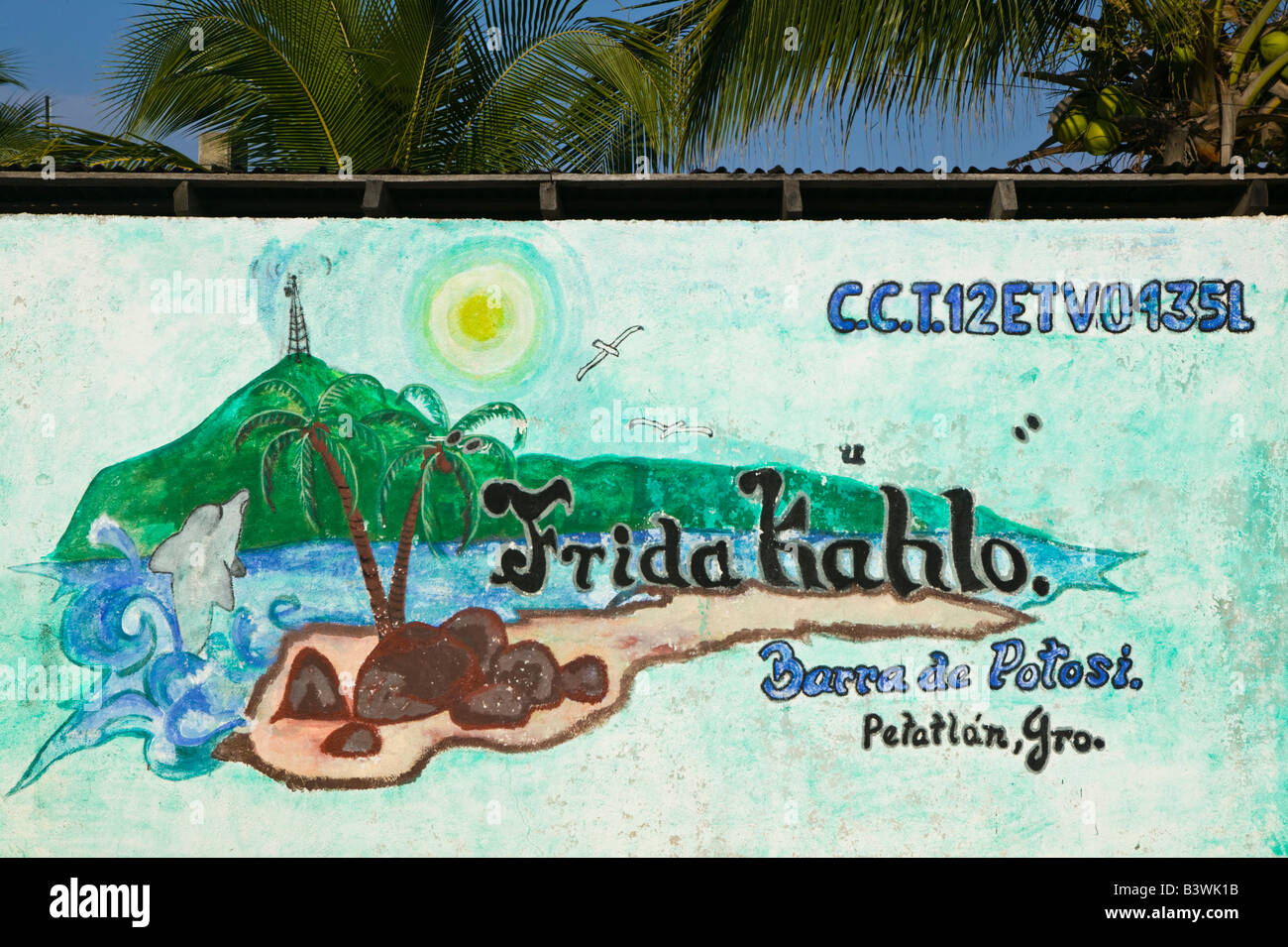 Mexiko, Guerrero, Barra de Potosi. Frida Kahlo Schild an der Straße nach Barra de Potosi Stockfoto