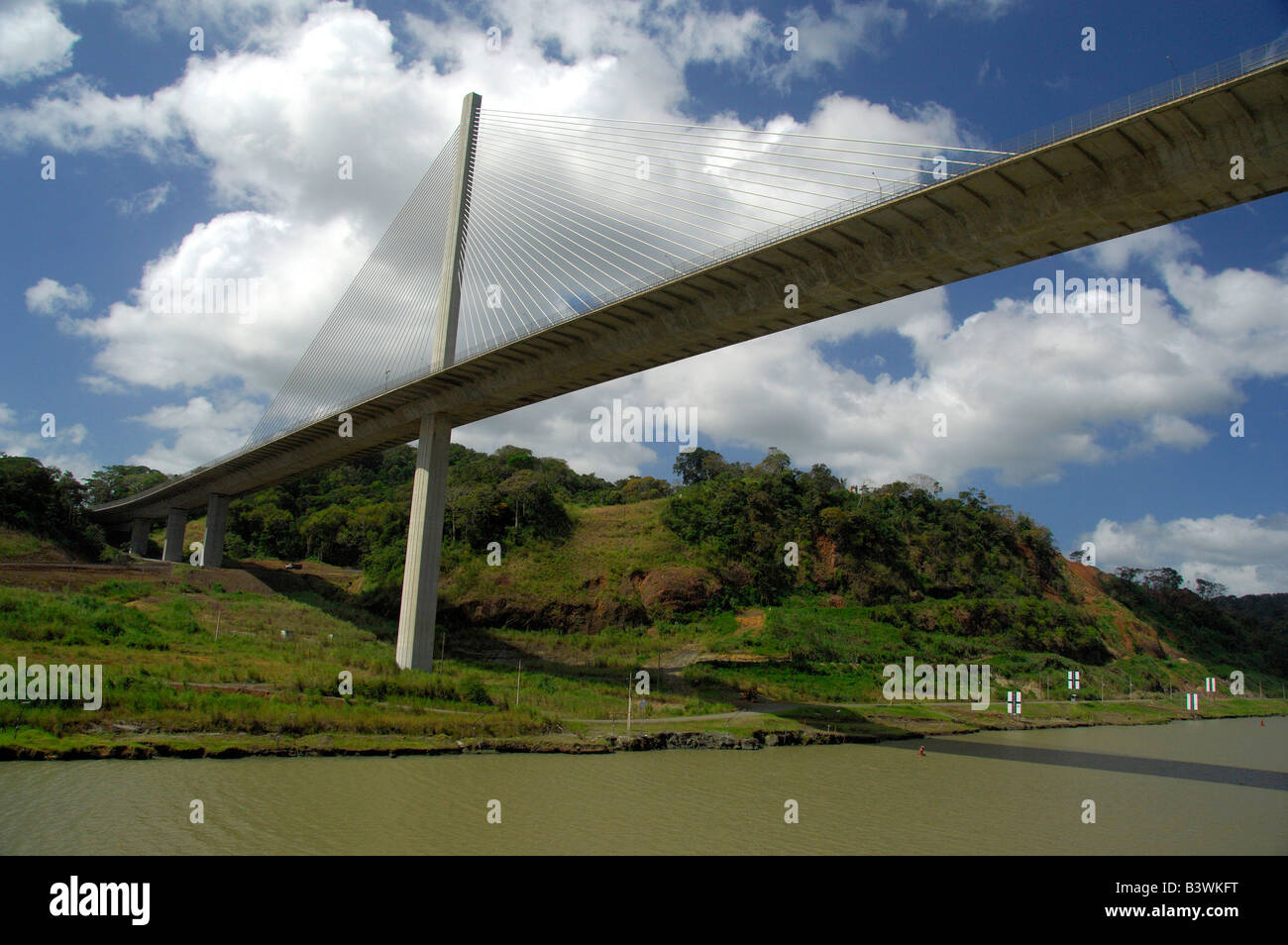 Mittelamerika, Panama, Panama-Kanal. Brücke in der Nähe von Pedro Miguel Lock. Stockfoto