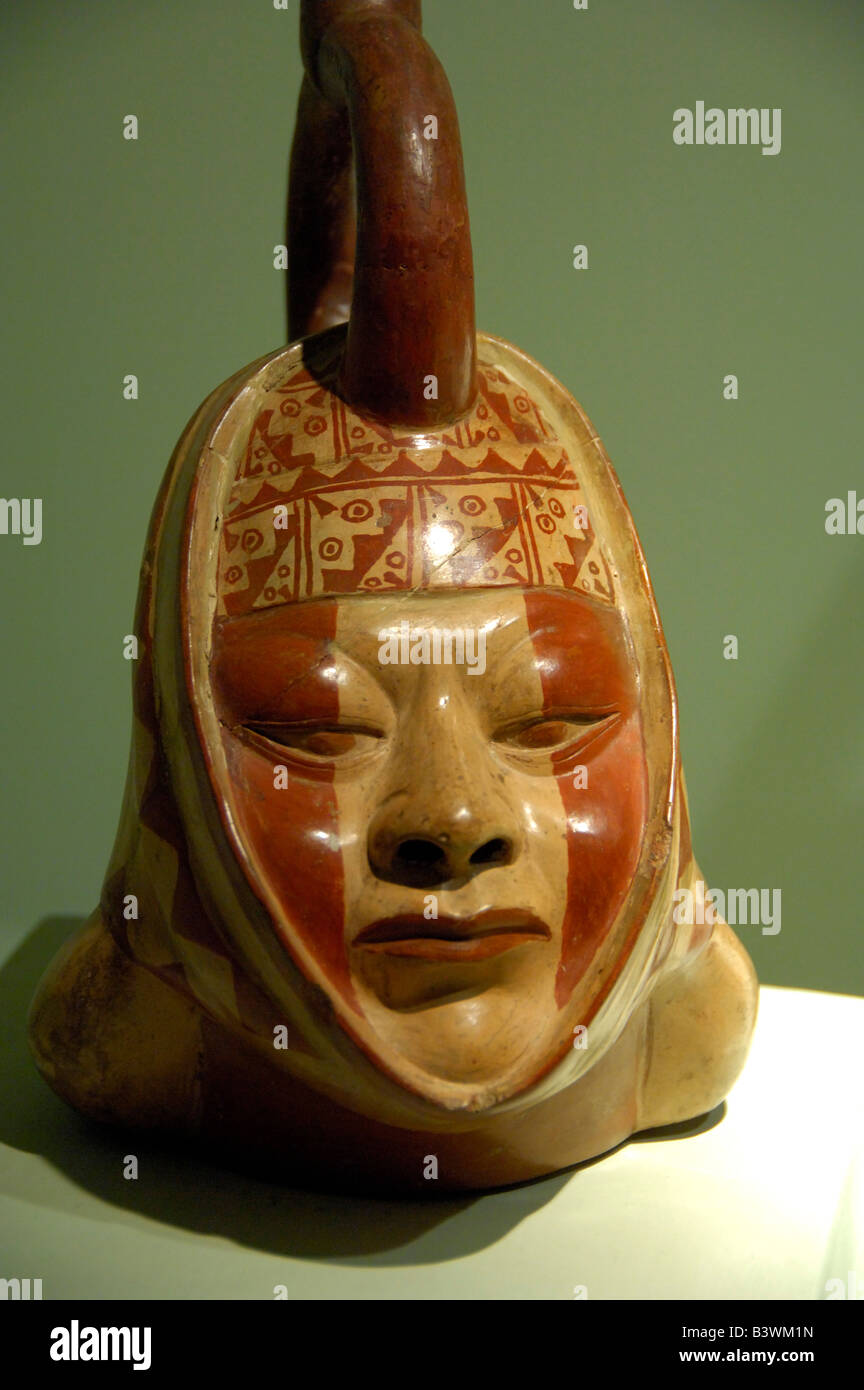 Südamerika, Peru, Lima. National Museum of Archaeology & Anthropologie. Moche Tonwaren. Stockfoto