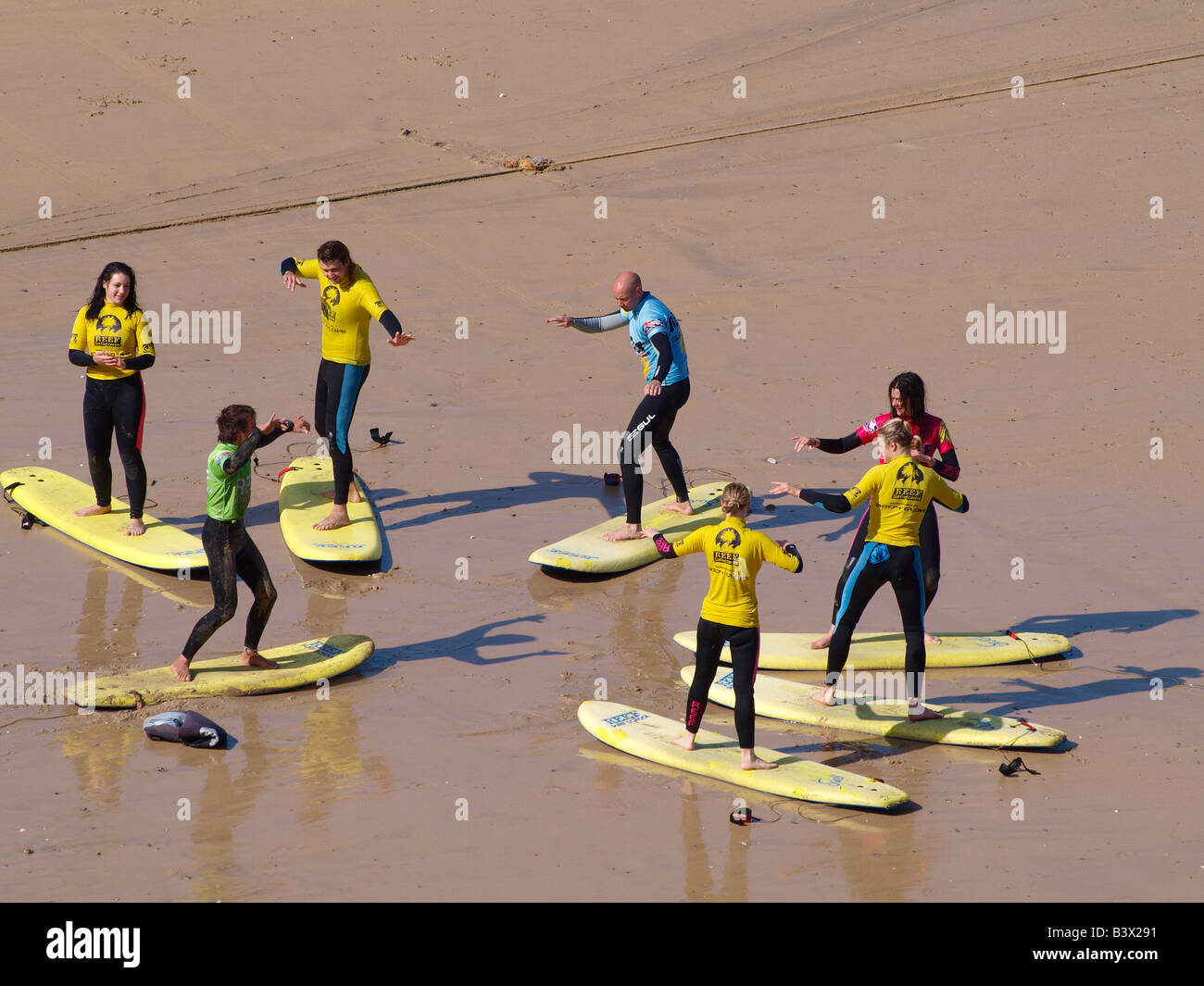 Lernen Surfen mit einer Surf-Schule Stockfoto