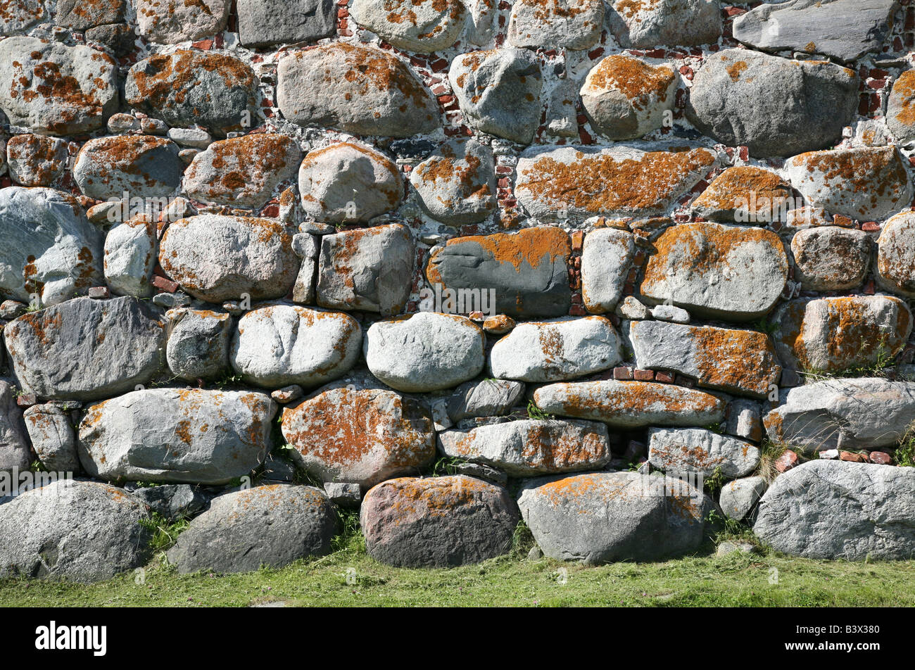 Boulderwand das Solovetsky Kloster auf den Solovetsky Inseln im Weißen Meer, Russland Stockfoto