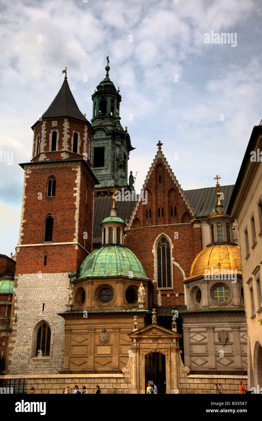 Kuppeln und Türme, Wawel, Krakau, Polen Stockfoto