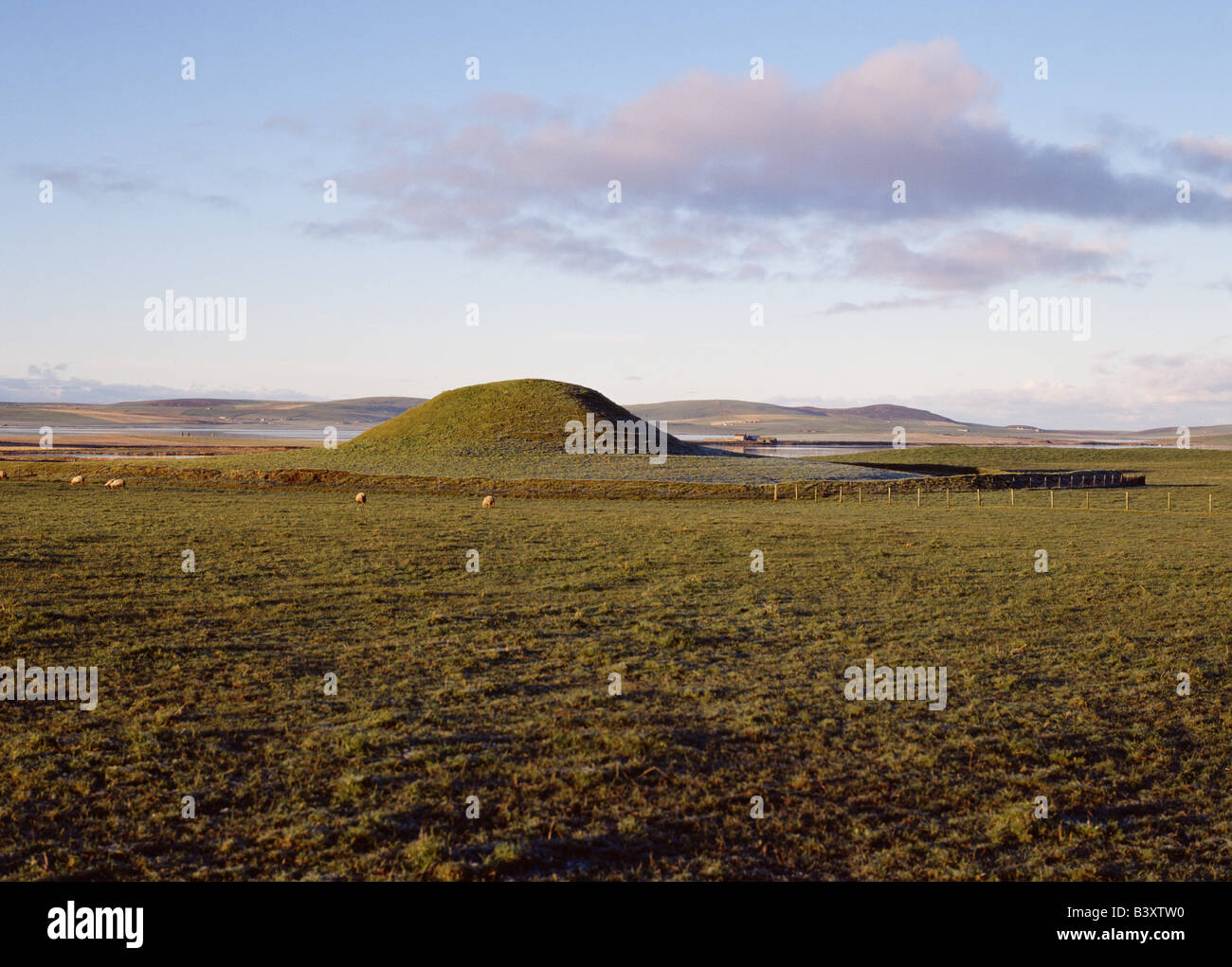Dh neolithische Grabhügel Grabstätte MAESHOWE ORKNEY Kammer Bronzezeit website Schottland chambered Cairn Stockfoto