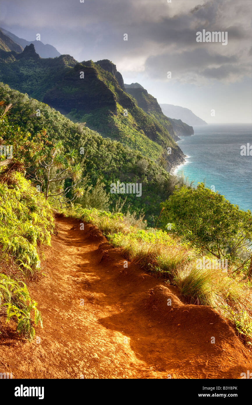 Napali Coast Trail bei Sonnenuntergang Kauai Hawaii Stockfoto