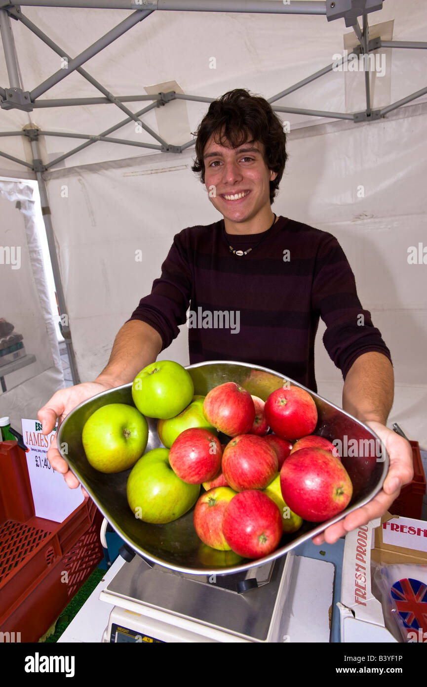 Bauernmarkt Acton Markt Acton W3 London Vereinigtes Königreich Stockfoto