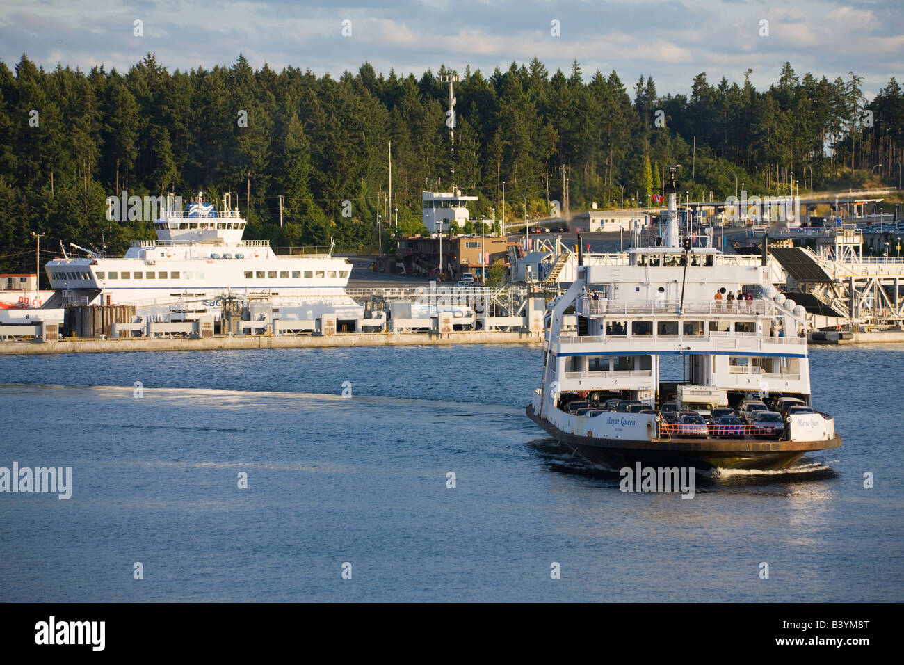Mayne Königin der Cumberland Fähre verlassen Swartz Bay, Vancouver Island, British Columbia, Kanada Stockfoto