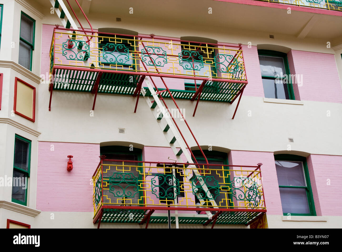 Ein Gebäude in Chinatown, San Francisco, Kalifornien Stockfoto