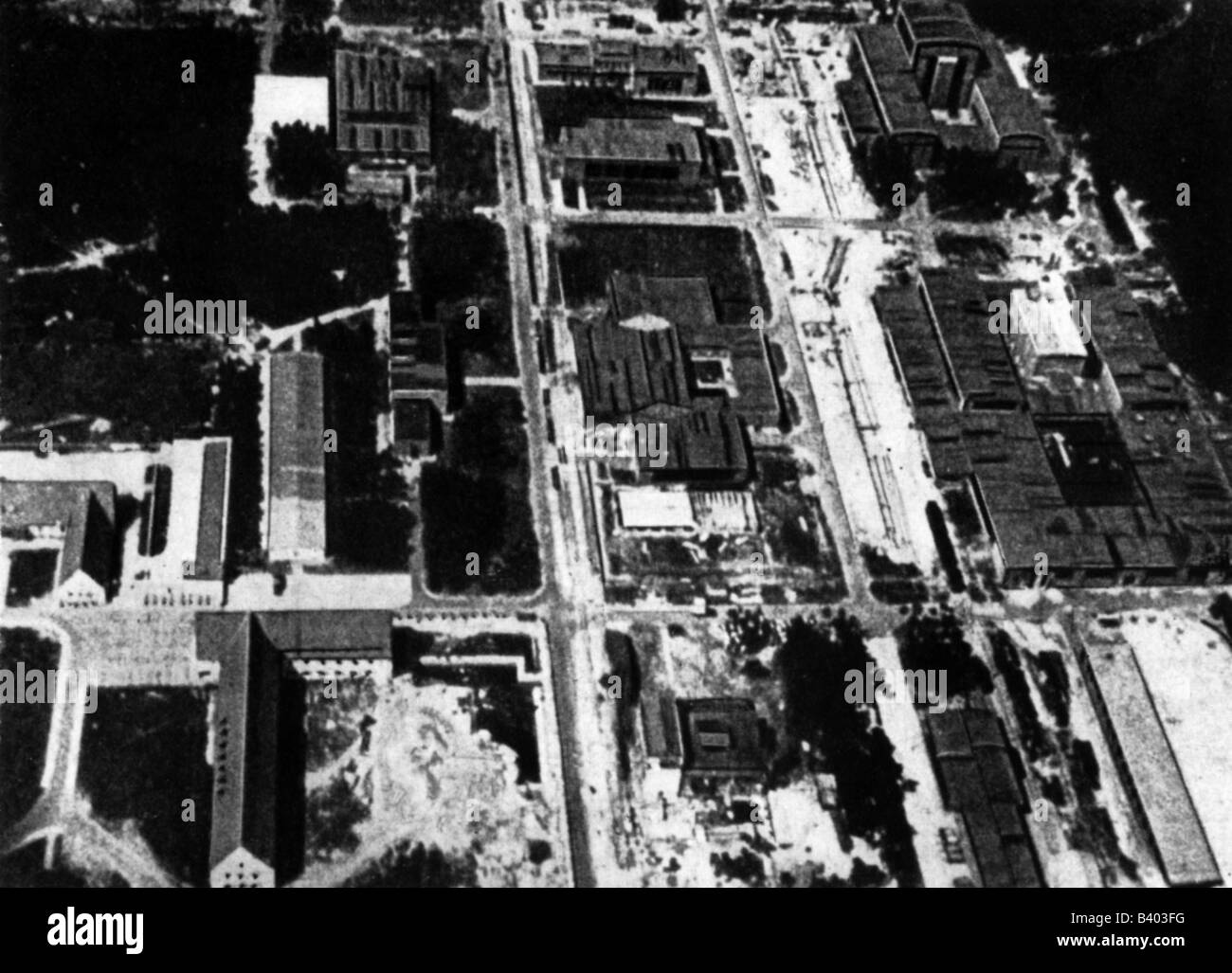 Ereignisse, Zweiter Weltkrieg/Zweiter Weltkrieg, Deutschland, Heeresforschungsanstalt (Heeresforschungszentrum) Peenemünde 1942 - 1945, mehrere Gebäude, Fotoaufklärungsbild der Royal Air Force (RAF), ca. 1943, Drittes Reich, Nationalsozialismus, Wehrmacht, Armee, Wunderwaffen, Wunderwaffen, Raketen, V-2, 20. Jahrhundert, Geheimwaffe, Vergeltung, historische Geleitwaffen, Pegelaffe, historische Waffen, Pegelaffe V 2, Luftaufklärung, Testgelände, 40er Jahre, Stockfoto