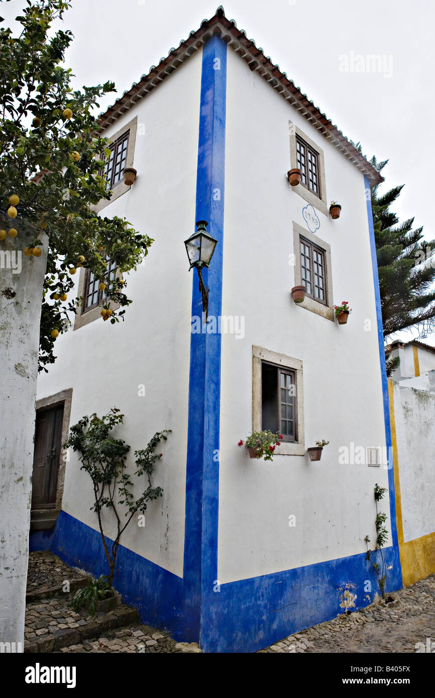 Mittelalterliches Dorf Obidos Wohngebiet in Portugal Stockfoto