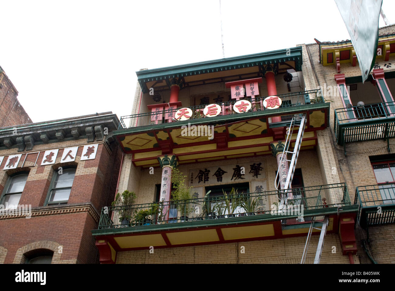 Ein Gebäude in Chinatown, San Francisco, Kalifornien Stockfoto