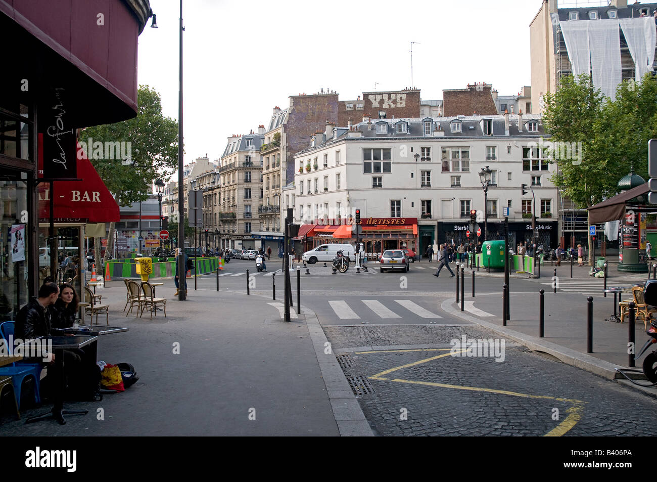Blick auf den Pigalle Platz in Paris Stockfoto