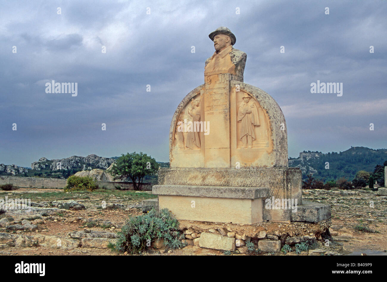 Charloun Rieu Denkmal, Les Baux de Provence, Südfrankreich Stockfoto