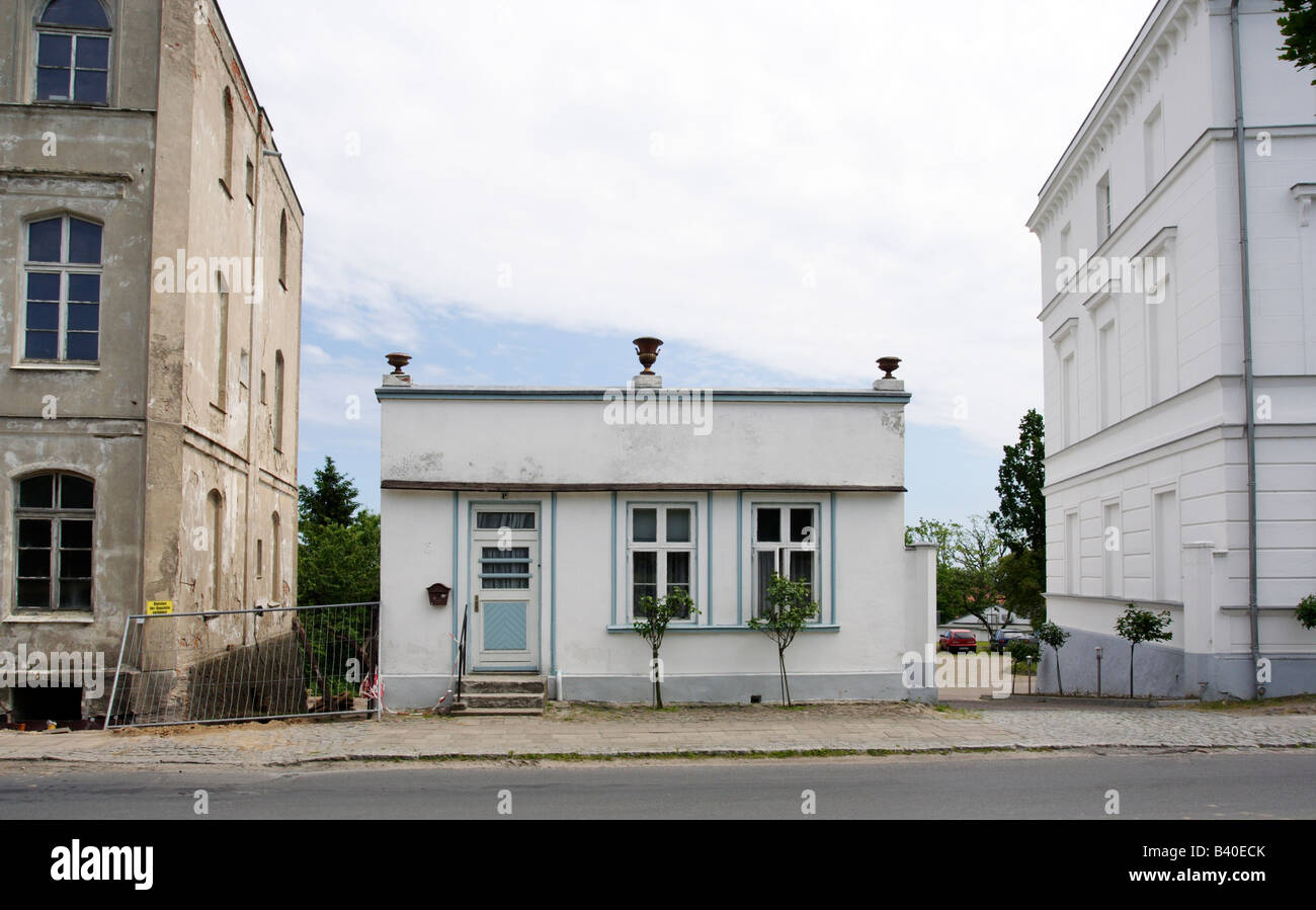 Altes haus putbus Fotos und Bildmaterial in hoher Auflösung Alamy