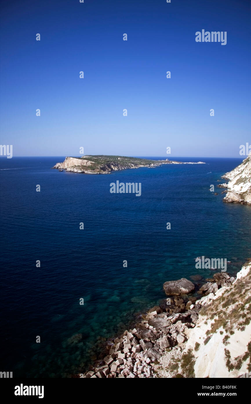 Die Insel Capraia gesehen von der Insel San Domino Tremiti Gargano Foggia Apulien Süden Italiens Adria Stockfoto